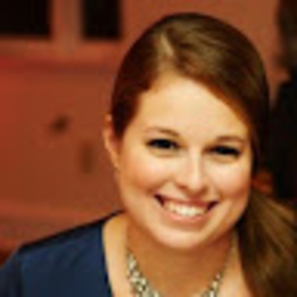 Meet your Posher, Amanda - Picture 1 of 1